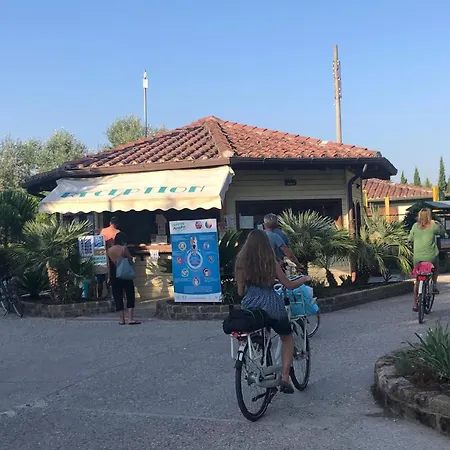 Appartement Italien, Viareggio, Zona Rosa 27 *