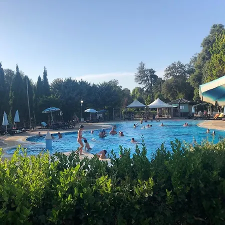 Italien, Viareggio, Zona Rosa 27 Apartment *